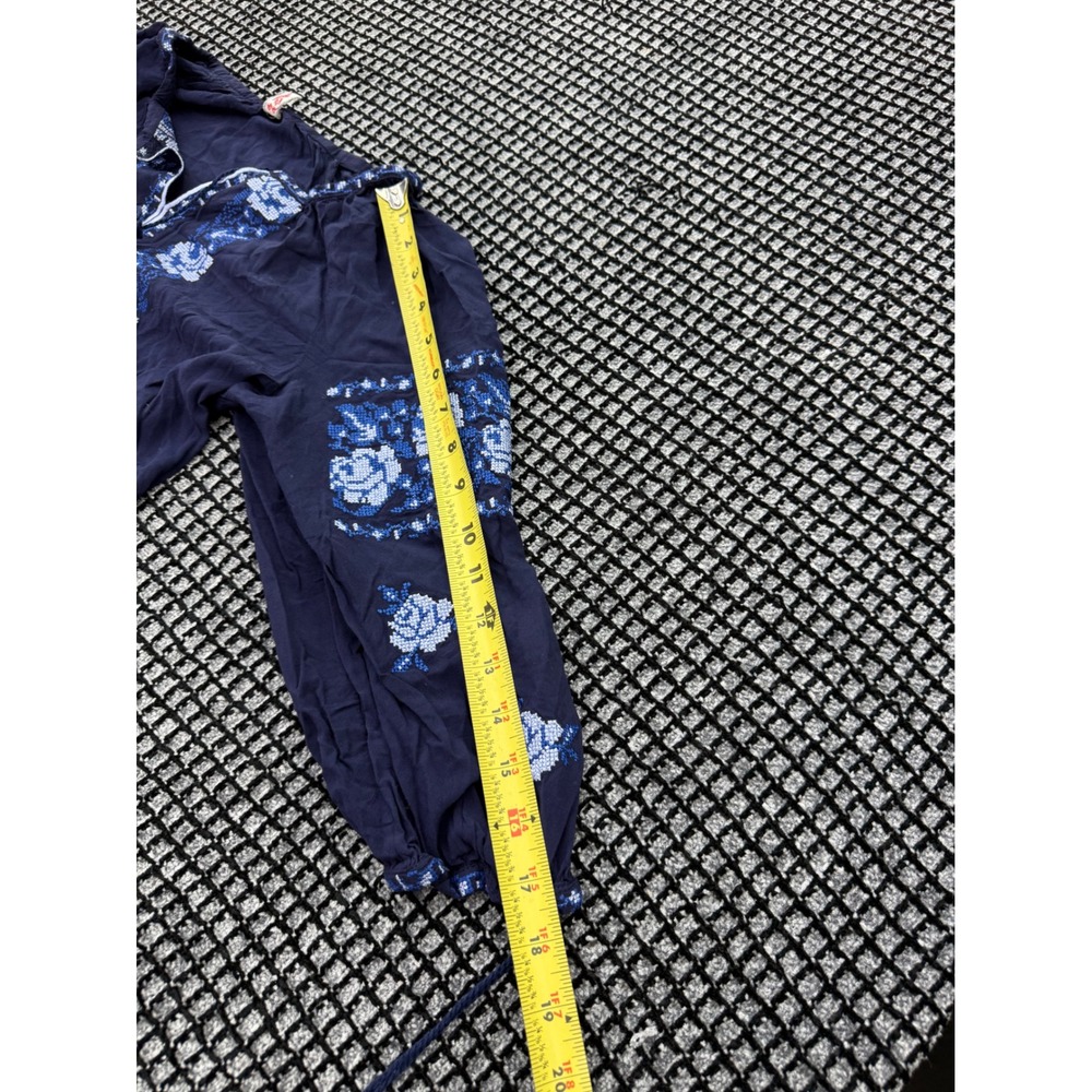 Zhuravel Vyshyvanka Peasant Blouse Womens M Navy Blue Floral Embroidery - Picture 5 of 9